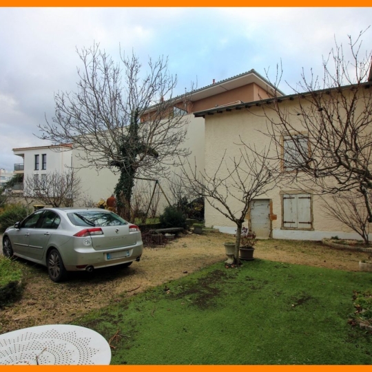  Annonces ST CYR : Maison / Villa | RILLIEUX-LA-PAPE (69140) | 128 m2 | 425 000 € 