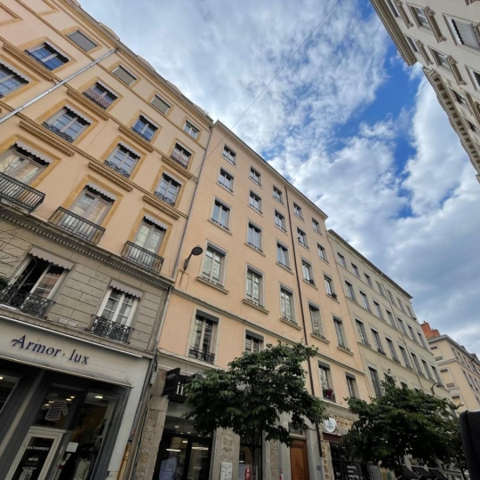  Annonces ST CYR : Appartement | LYON (69002) | 85 m2 | 1 515 € 