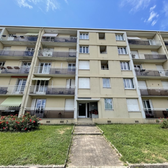  Annonces ST CYR : Appartement | CALUIRE-ET-CUIRE (69300) | 58 m2 | 895 € 