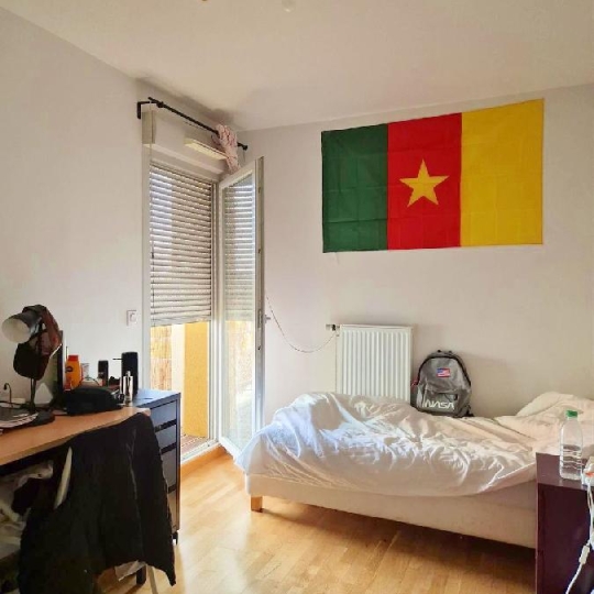  Annonces ST CYR : Appartement | PIERRE-BENITE (69310) | 55 m2 | 194 000 € 