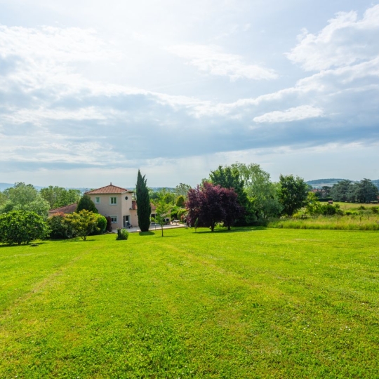  Annonces ST CYR : Maison / Villa | FLEURIEUX-SUR-L'ARBRESLE (69210) | 134 m2 | 795 000 € 