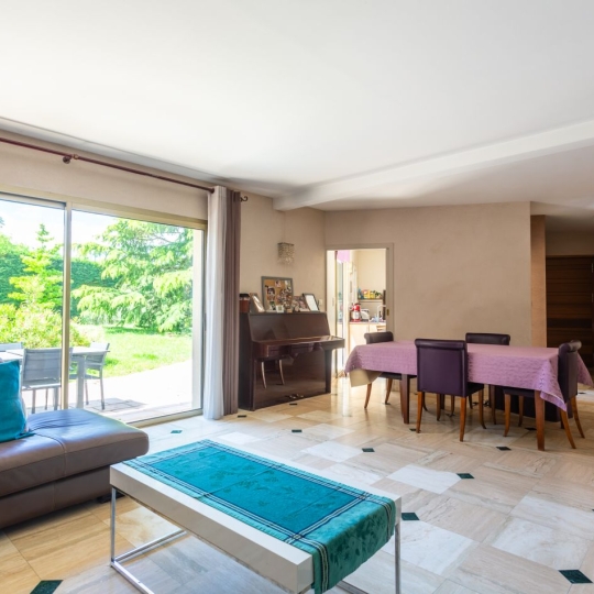  Annonces ST CYR : House | FRANCHEVILLE (69340) | 200 m2 | 895 000 € 