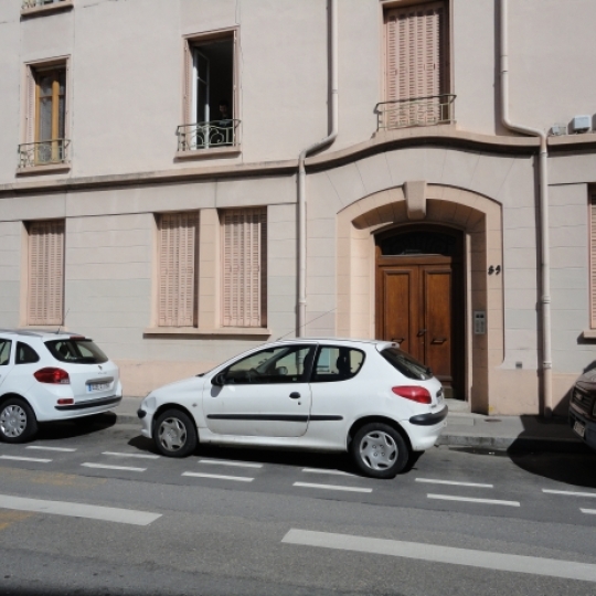 Annonces ST CYR : Appartement | LYON (69008) | 39.00m2 | 690 € 