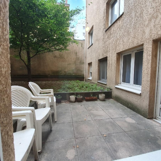  Annonces ST CYR : Appartement | LYON (69008) | 74 m2 | 196 900 € 