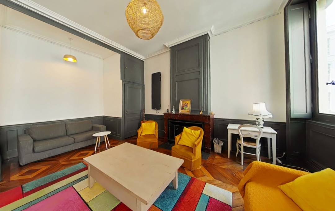 Annonces ST CYR : Appartement | LYON (69002) | 85 m2 | 1 515 € 