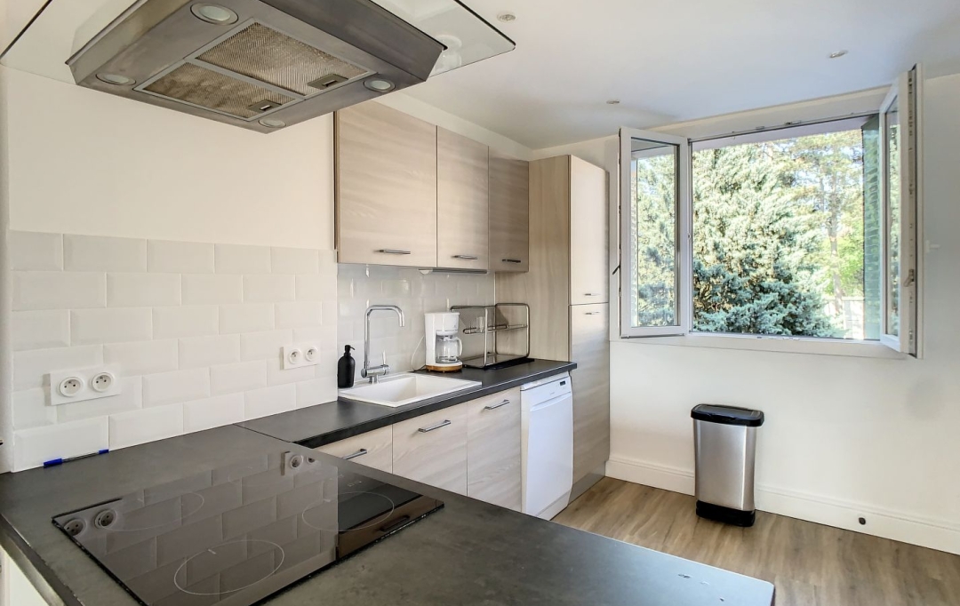 Annonces ST CYR : Appartement | LYON (69005) | 81 m2 | 1 450 € 