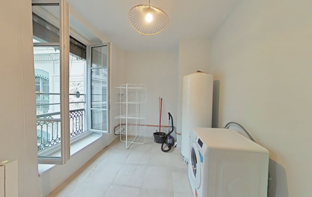 Annonces ST CYR : Appartement | LYON (69001) | 133 m2 | 2 600 € 