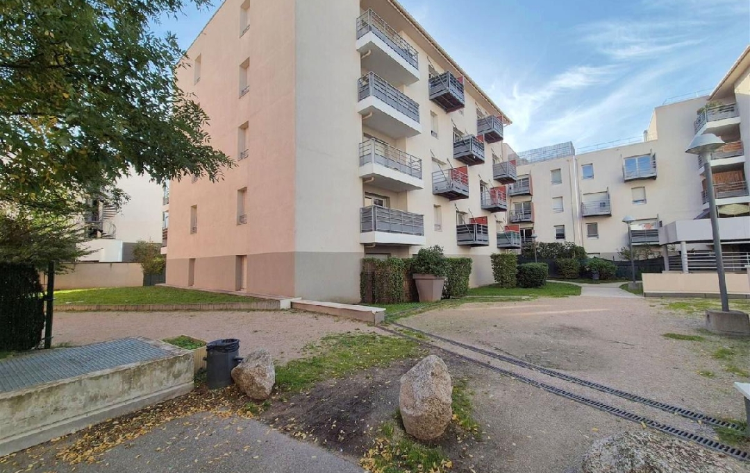 Annonces ST CYR : Appartement | PIERRE-BENITE (69310) | 55 m2 | 194 000 € 