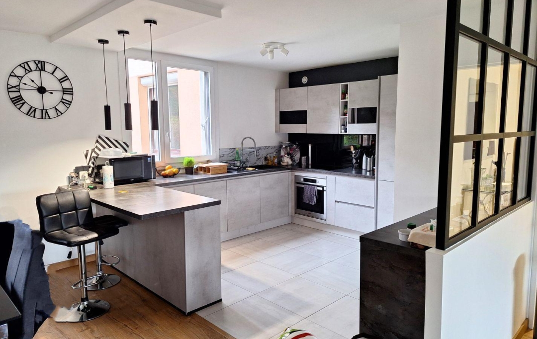 Annonces ST CYR : Appartement | OULLINS (69600) | 94 m2 | 359 000 € 