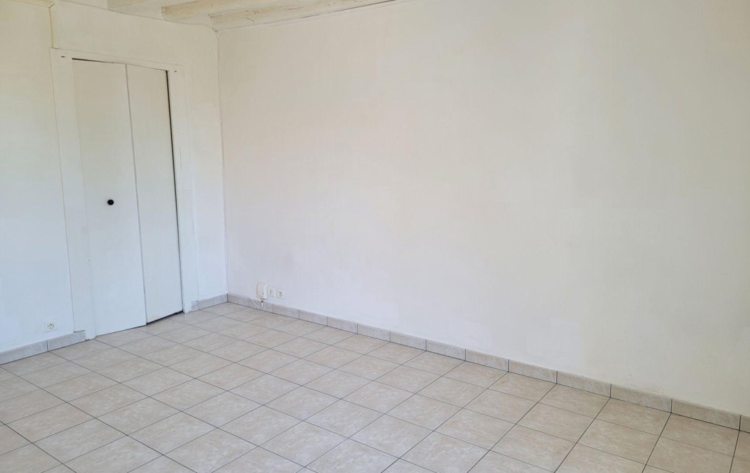 Annonces ST CYR : Appartement | LENTILLY (69210) | 24 m2 | 480 € 