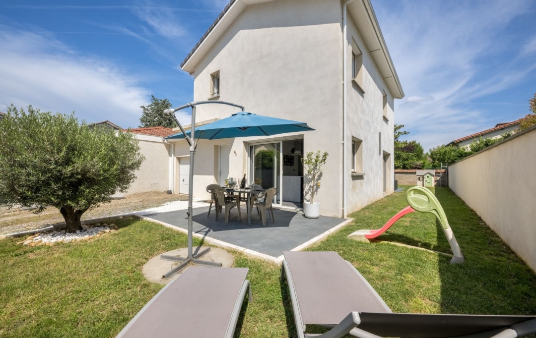 Annonces ST CYR : Maison / Villa | CHASSIEU (69680) | 112 m2 | 498 000 € 